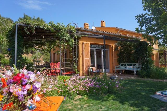 House With Garden And Sea View Villa La Londe-les-Maures Dış mekan fotoğraf