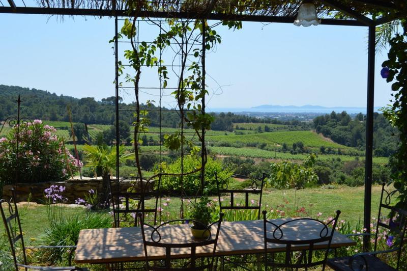 House With Garden And Sea View Villa La Londe-les-Maures Dış mekan fotoğraf